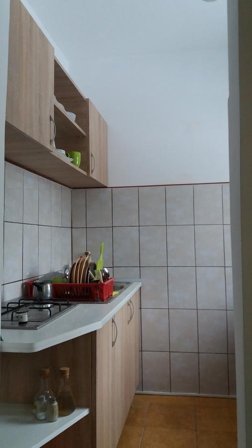 Studio Cora Apartment Orsova Ngoại thất bức ảnh